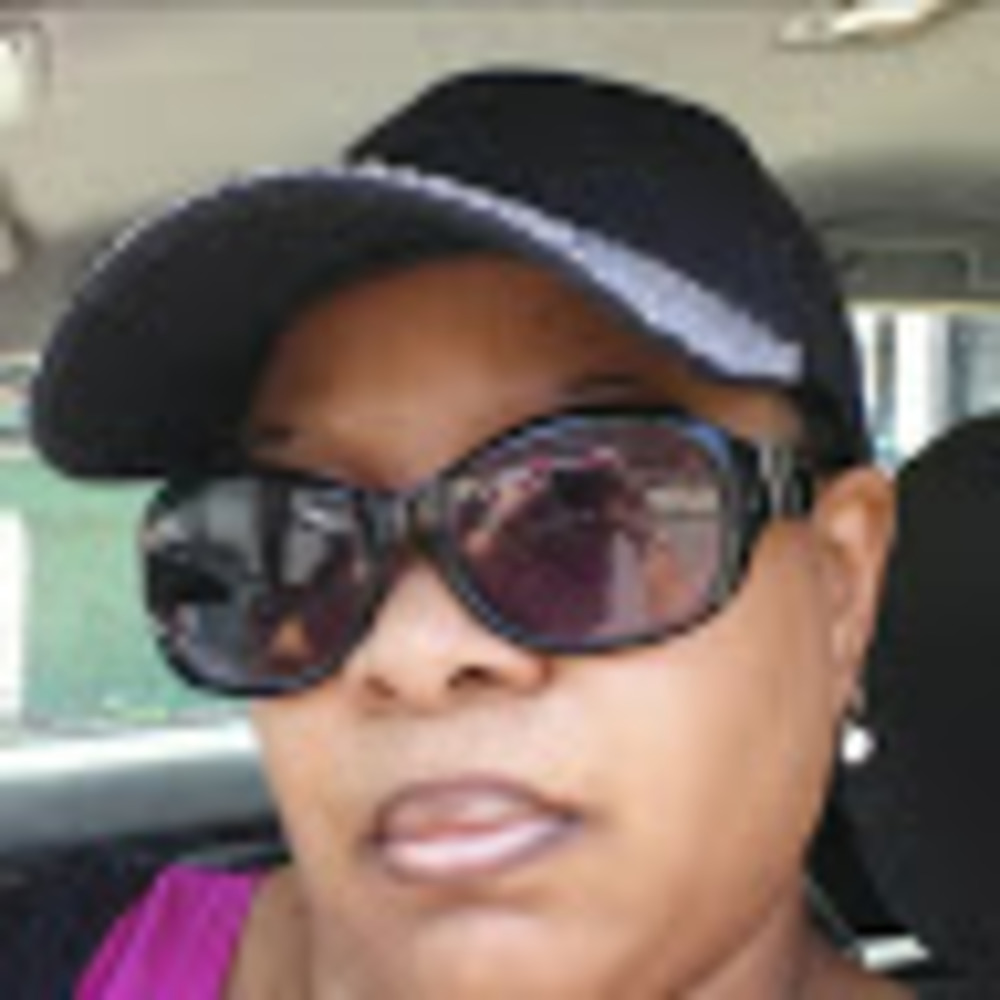 Meet your Posher, Deloris
